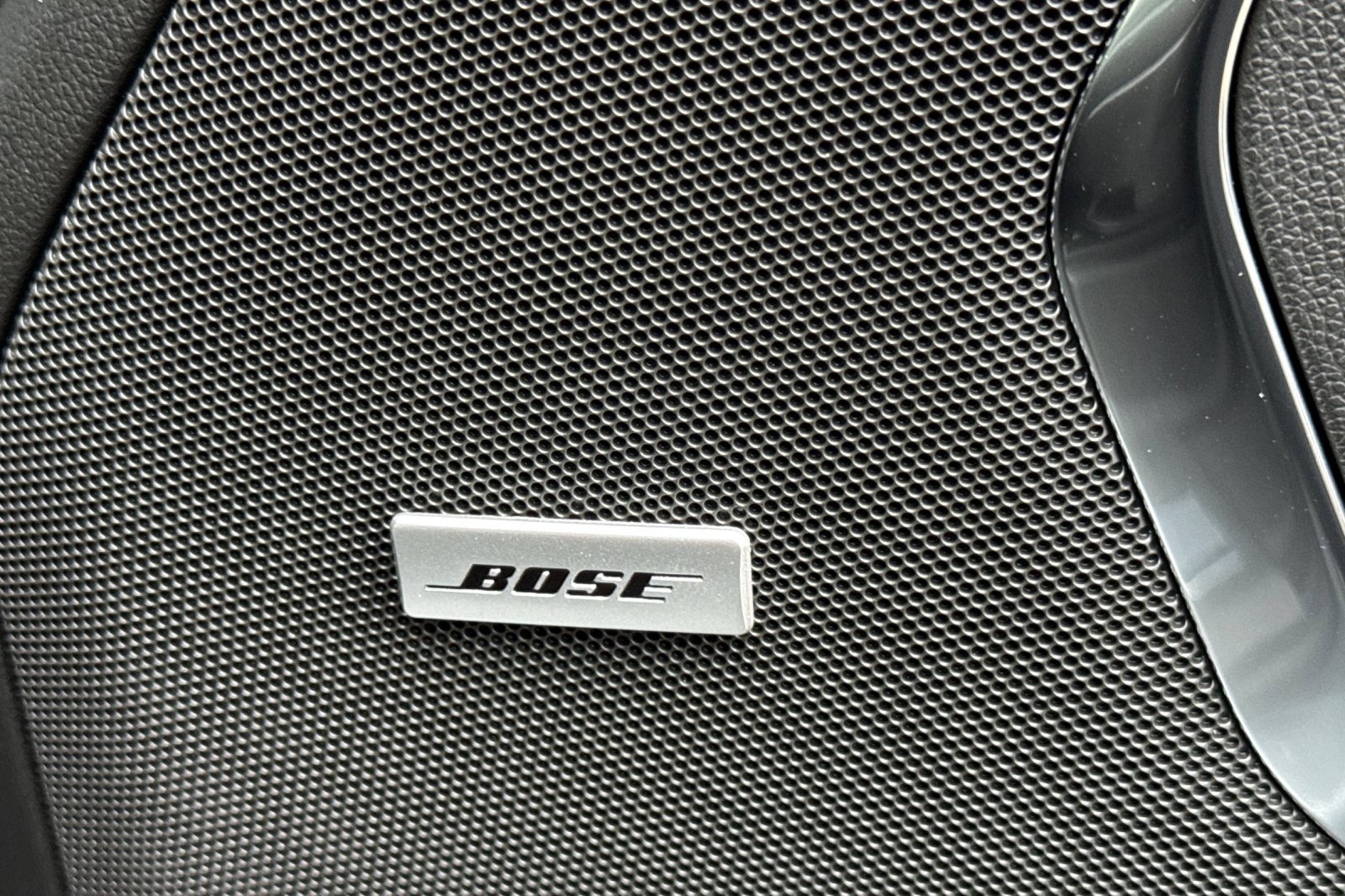 New 2025 GMC Yukon XL Elevation image 21