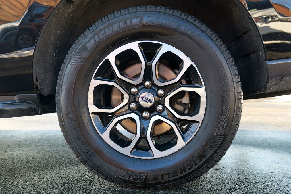 Used 2024 Ford Expedition XLT image 14