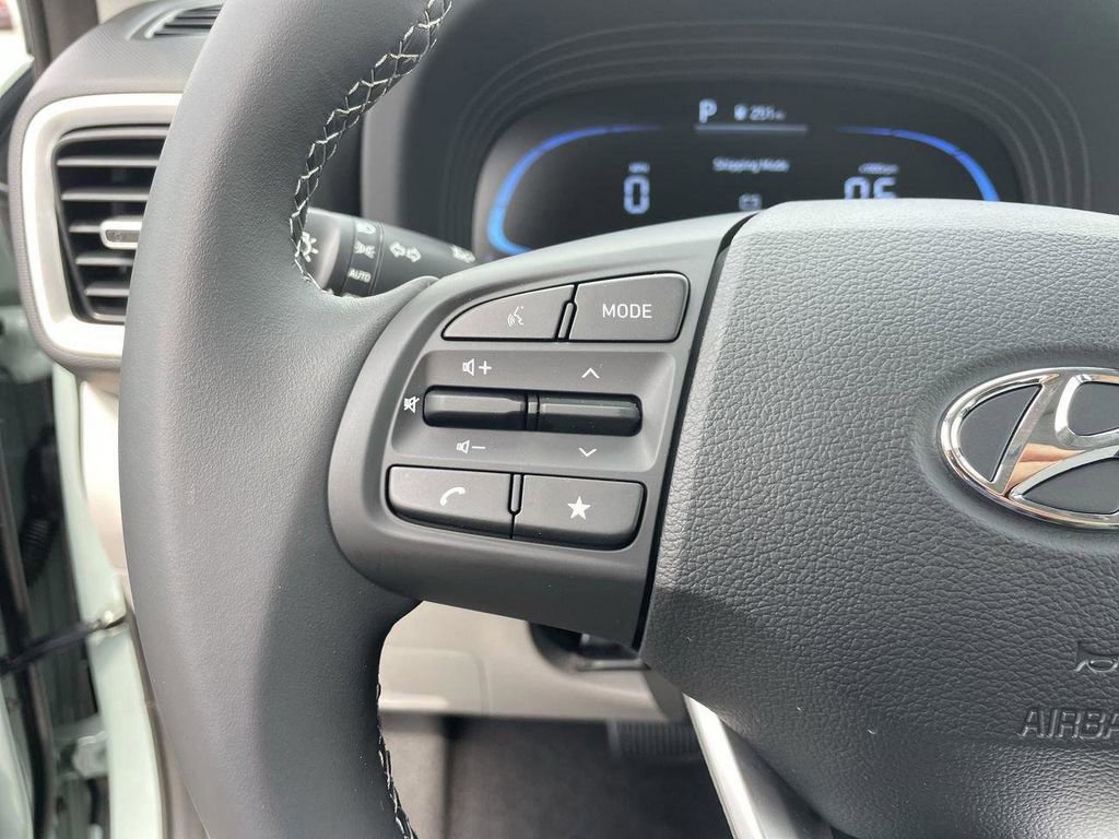 New 2026 Hyundai Venue SEL image 33