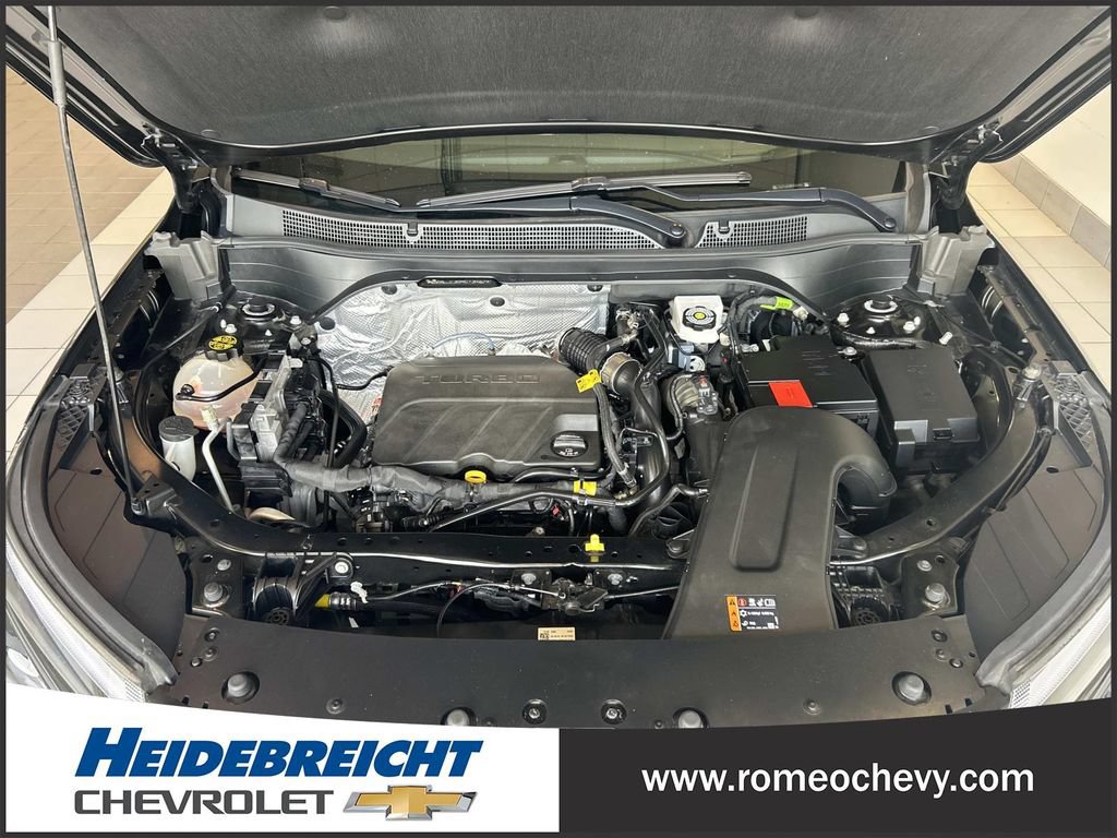 Certified 2024 Chevrolet Trax RS w/ Driver Confidence Package FWD image 9