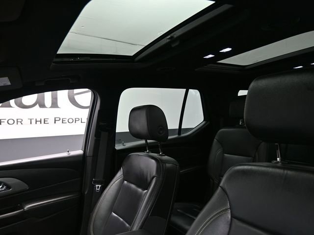 Used 2023 Chevrolet Traverse LT w/ LT Premium Package image 17