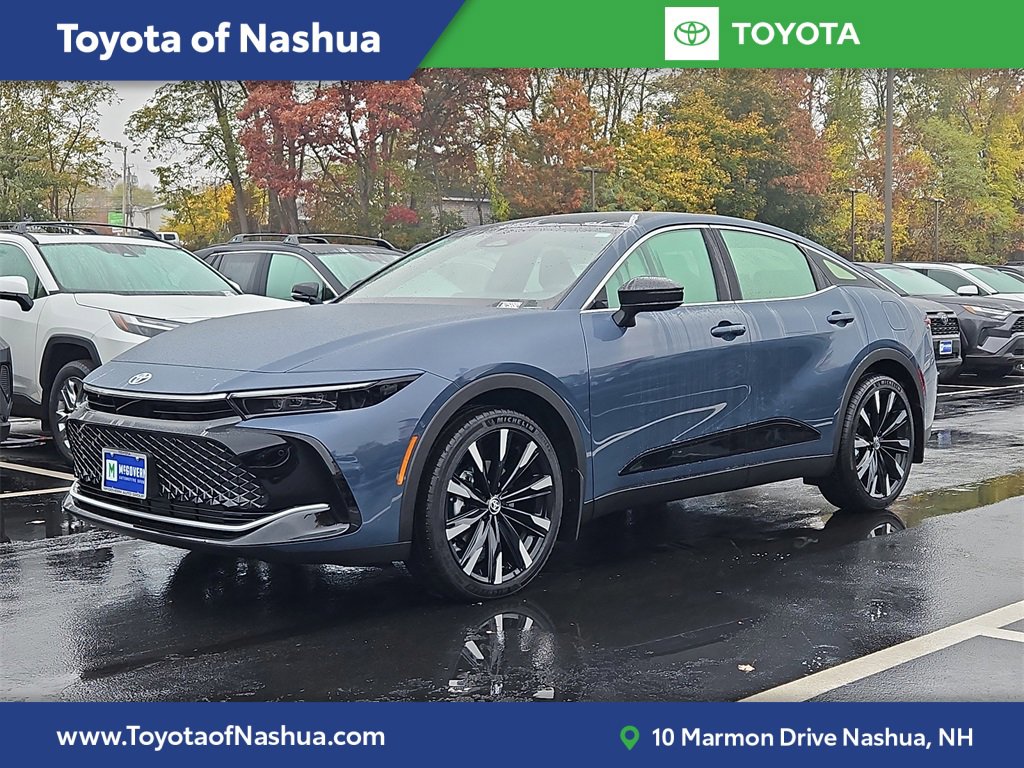 New 2026 Toyota Crown Platinum image 1