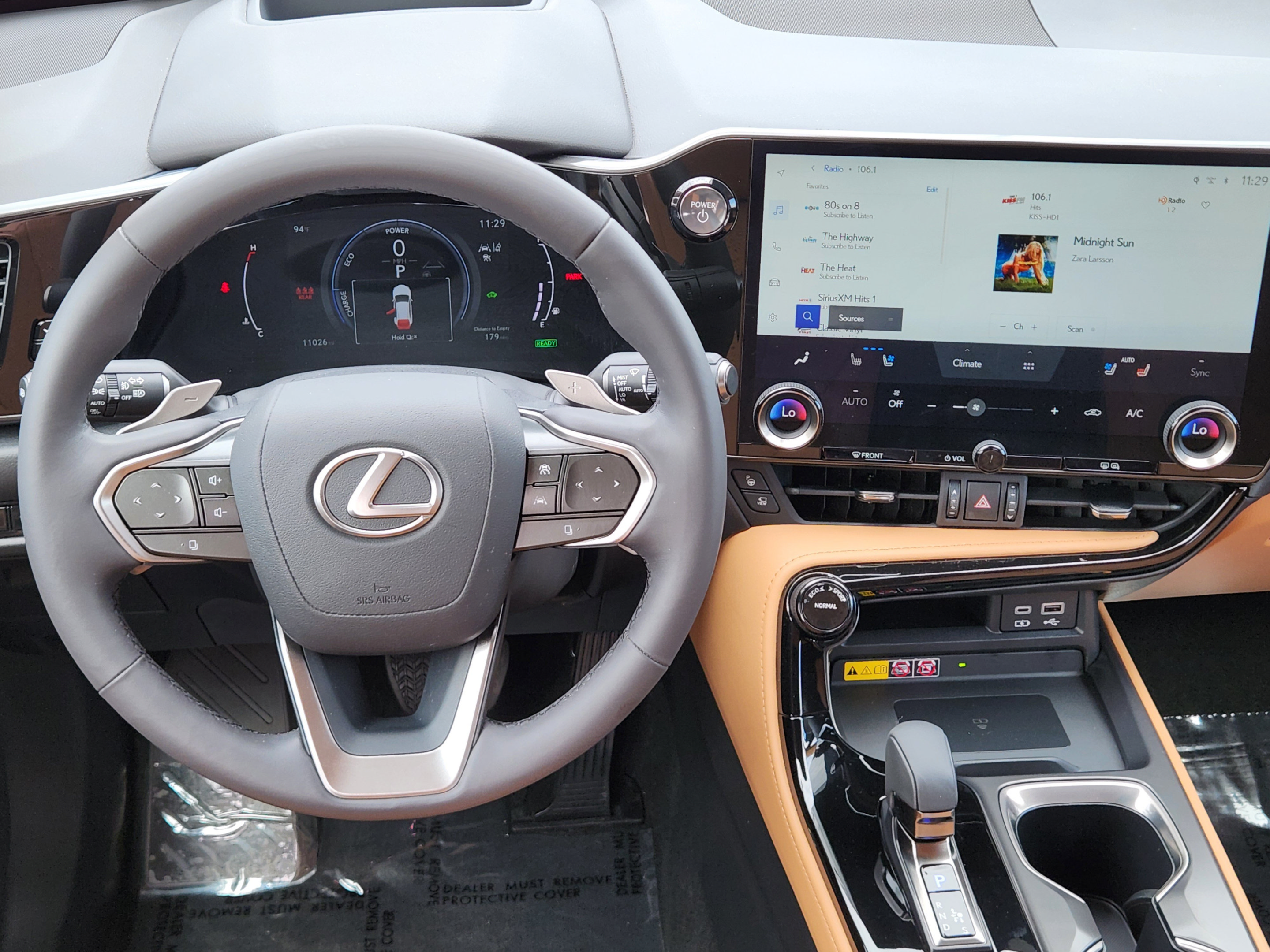 Used 2024 Lexus NX 350h AWD w/ Vision Package image 23