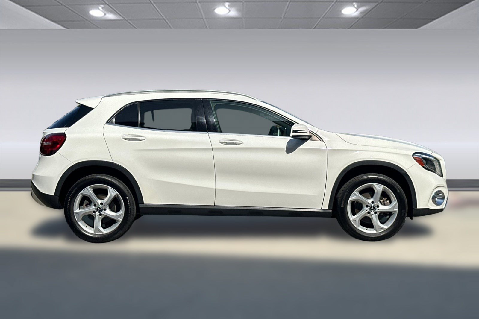 Used 2018 Mercedes-Benz GLA 250 4MATIC image 7