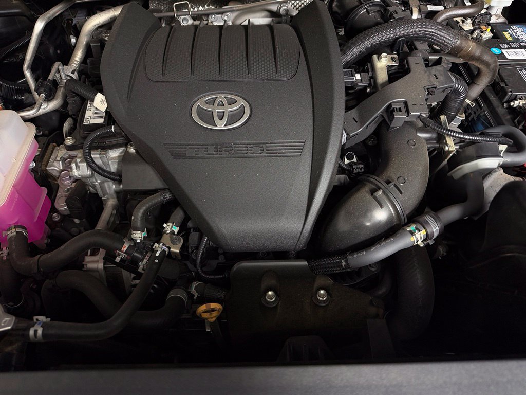 Used 2024 Toyota Highlander Platinum FWD image 21