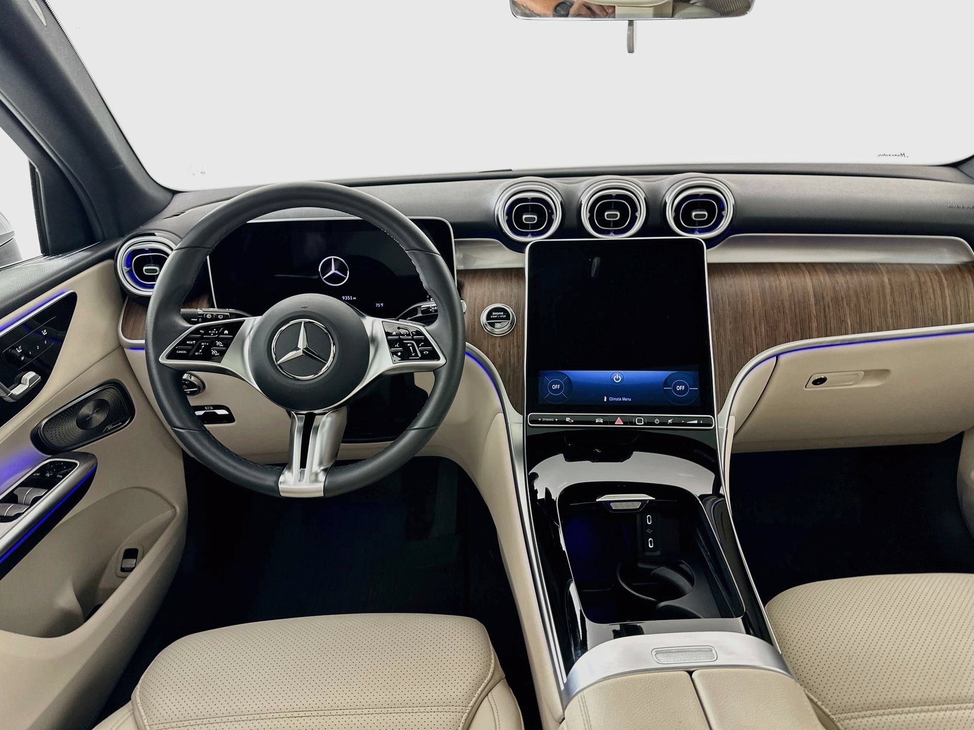 Certified 2026 Mercedes-Benz GLC 300 image 25