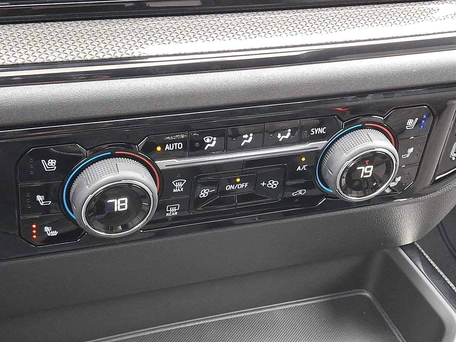 New 2026 Chevrolet Silverado 1500 ZR2 image 12