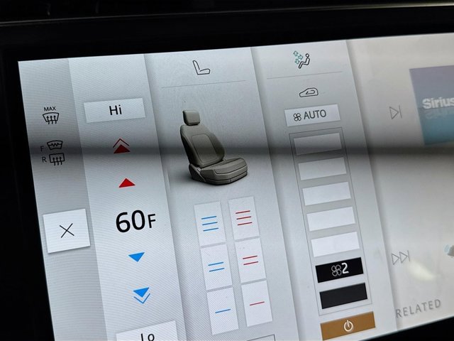 Certified 2025 Land Rover Range Rover Autobiography image 23