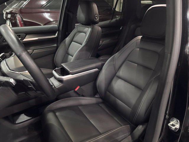 Used 2026 GMC Terrain Elevation w/ Elevation Premium Package AWD/4WD image 14