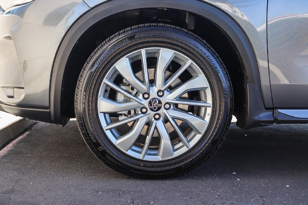 Certified 2023 INFINITI QX50 Luxe FWD image 10