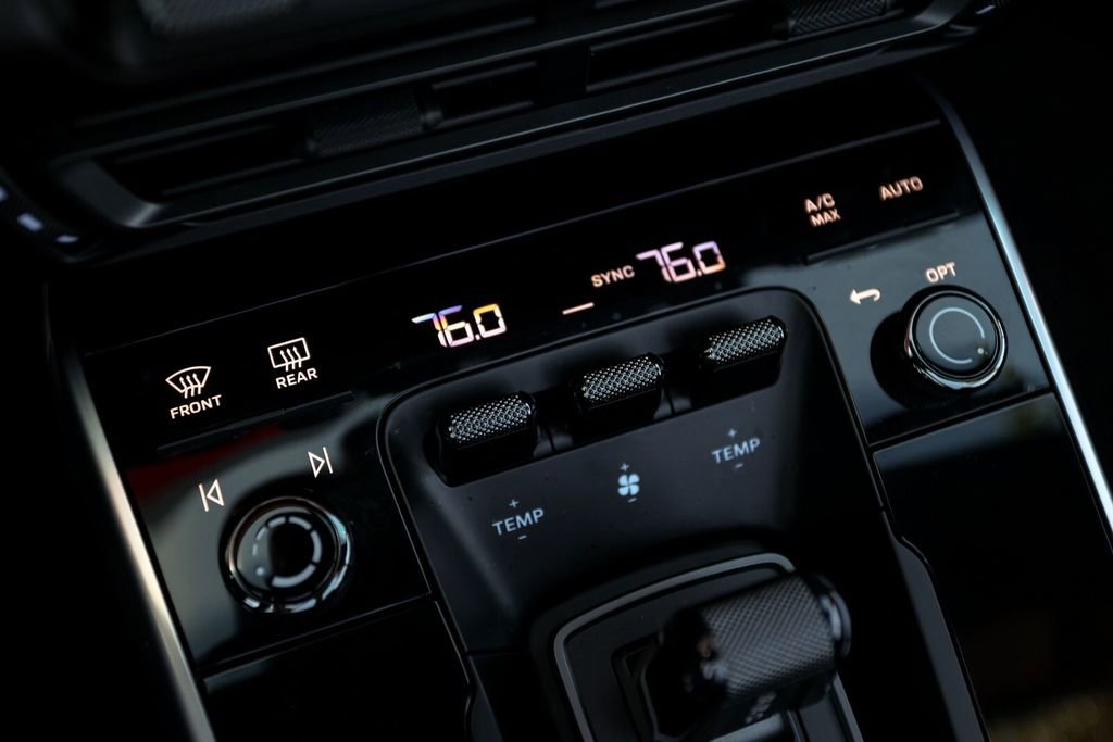 Used 2021 Porsche 911 Turbo S image 32