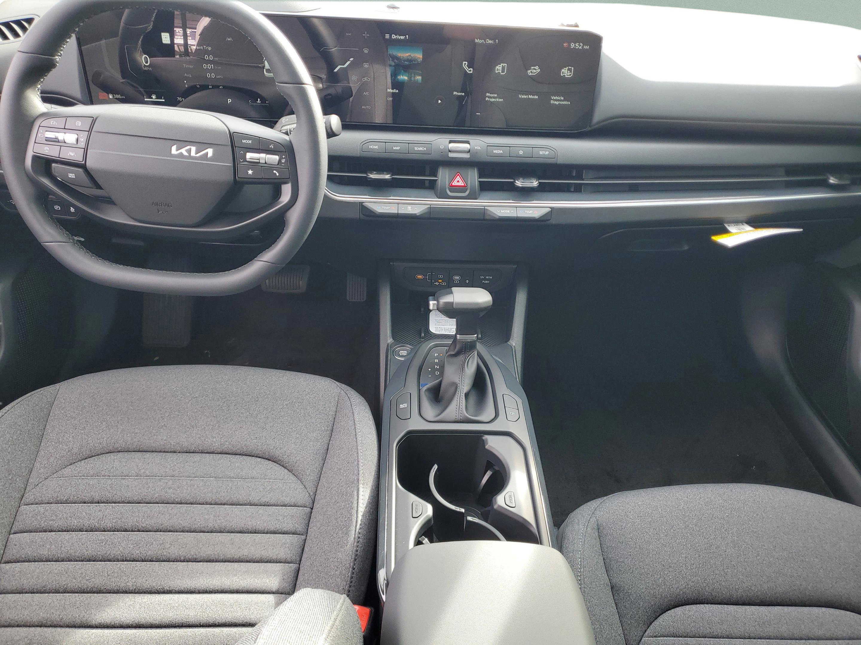 New 2025 Kia K4 EX FWD image 25