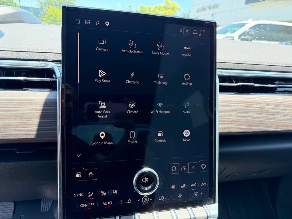 Used 2026 GMC Sierra EV Denali AWD/4WD image 16