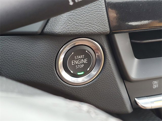 New 2026 Cadillac CT4 V Blackwing w/ Carbon Fiber 1 Package image 16