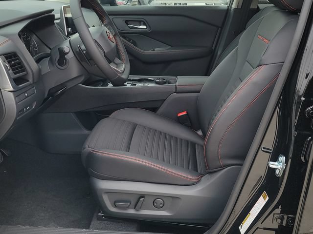 New 2026 Nissan Rogue SV AWD/4WD image 6