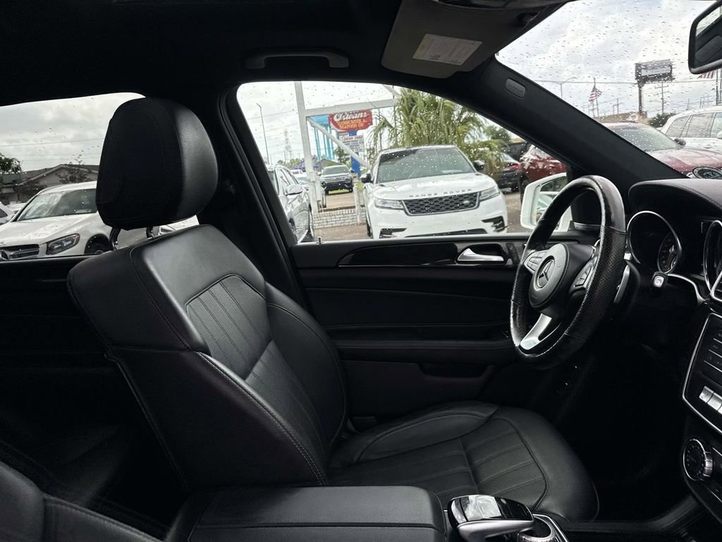 Used 2019 Mercedes-Benz GLS 450 4MATIC image 14