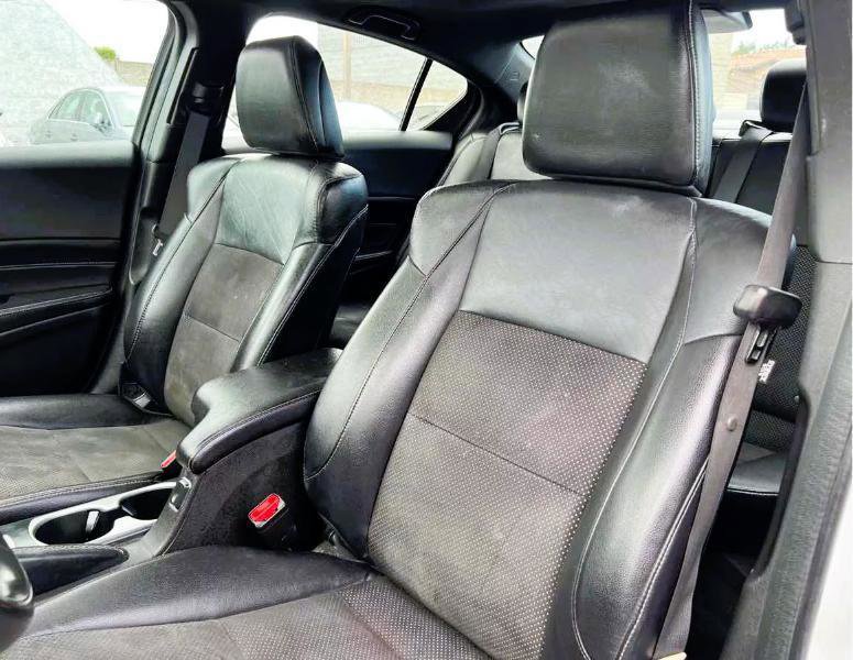 Used 2018 Acura ILX image 7