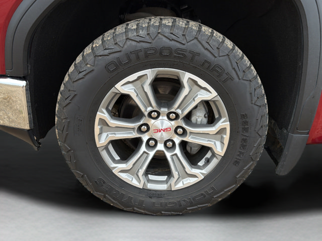 Used 2019 GMC Sierra 1500 SLT w/ X31 Off-Road Package AWD/4WD image 24