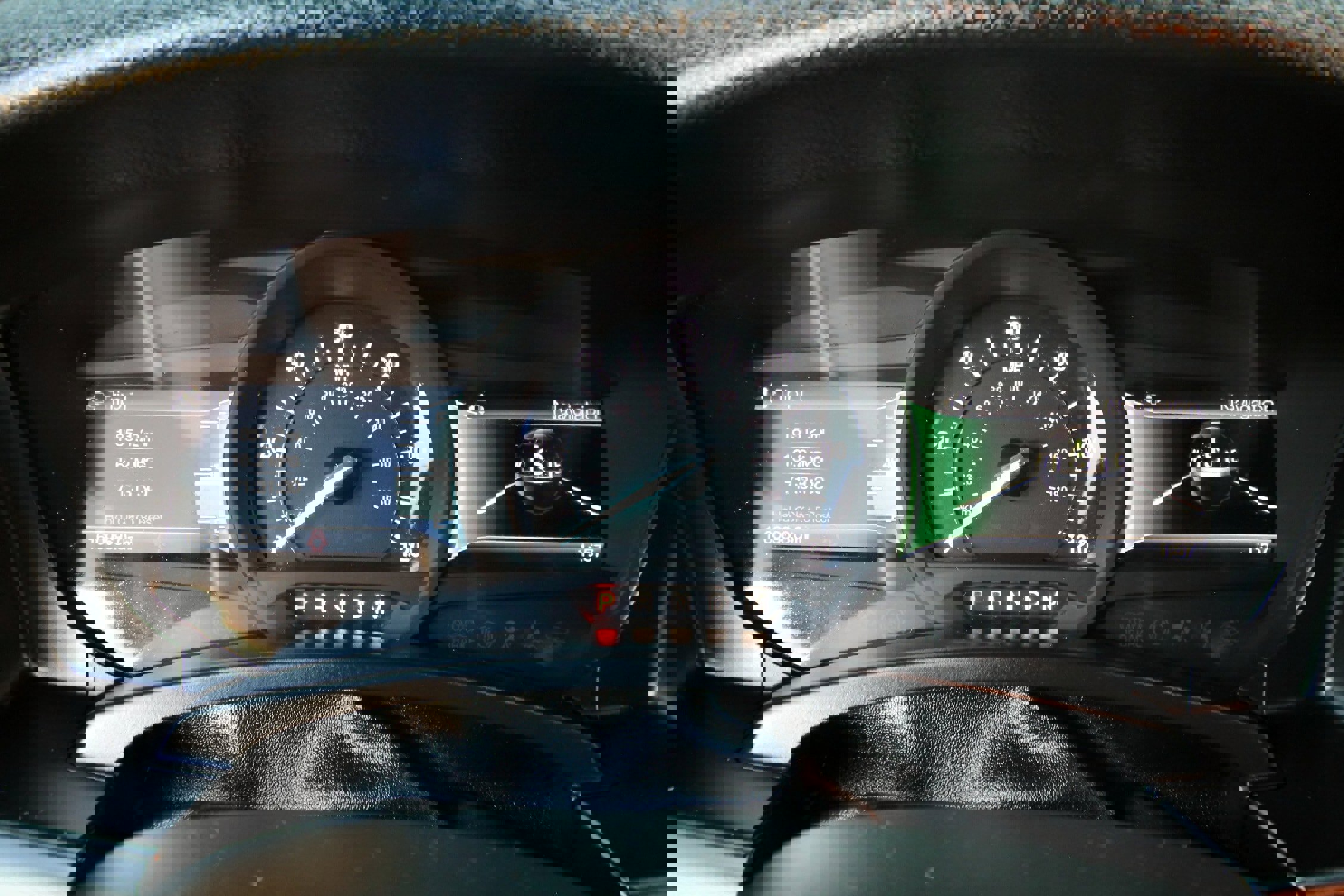 Used 2017 Ford Expedition XLT w/ Equipment Group 202A RWD image 26