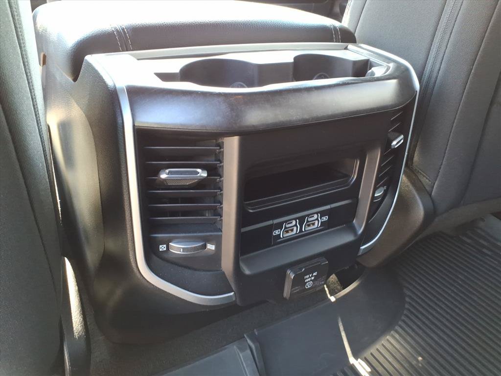 Used 2022 RAM 1500 Big Horn AWD/4WD image 16