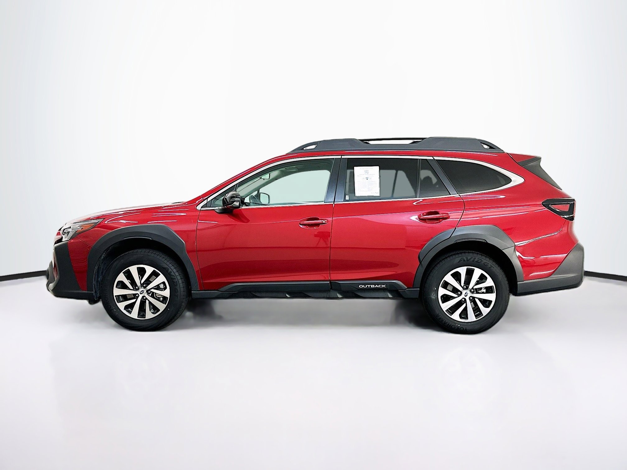 Used 2025 Subaru Outback Premium image 4
