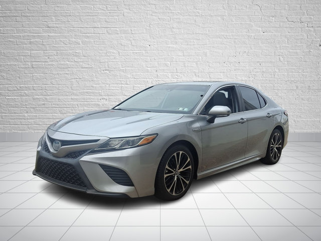 Used 2019 Toyota Camry SE w/ Audio Package FWD image 3