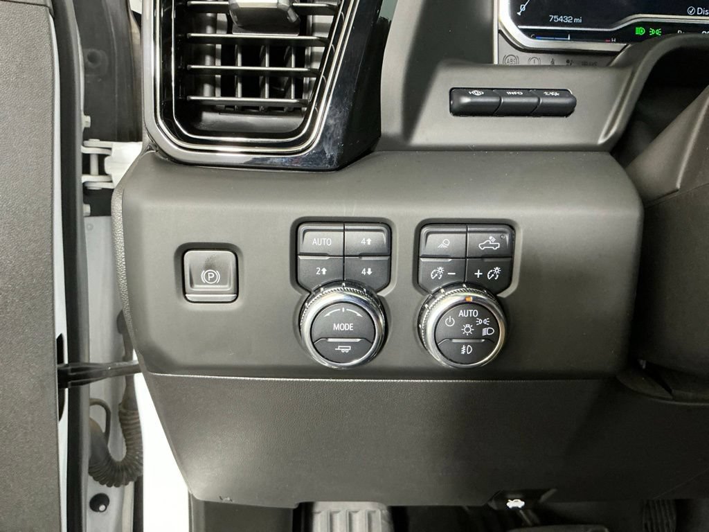 Used 2023 GMC Sierra 1500 AT4X AWD/4WD image 17