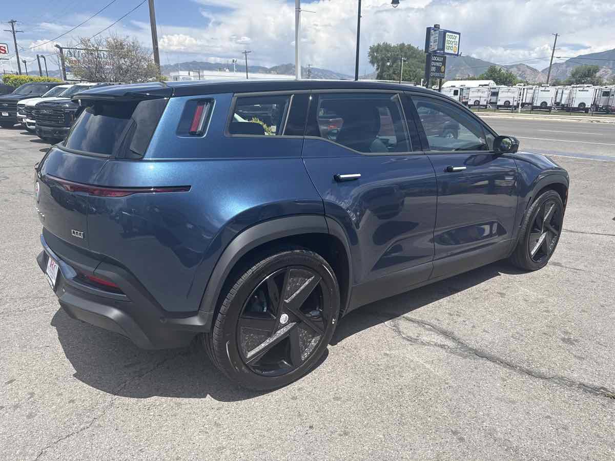 Used 2023 Fisker Ocean One AWD/4WD image 5