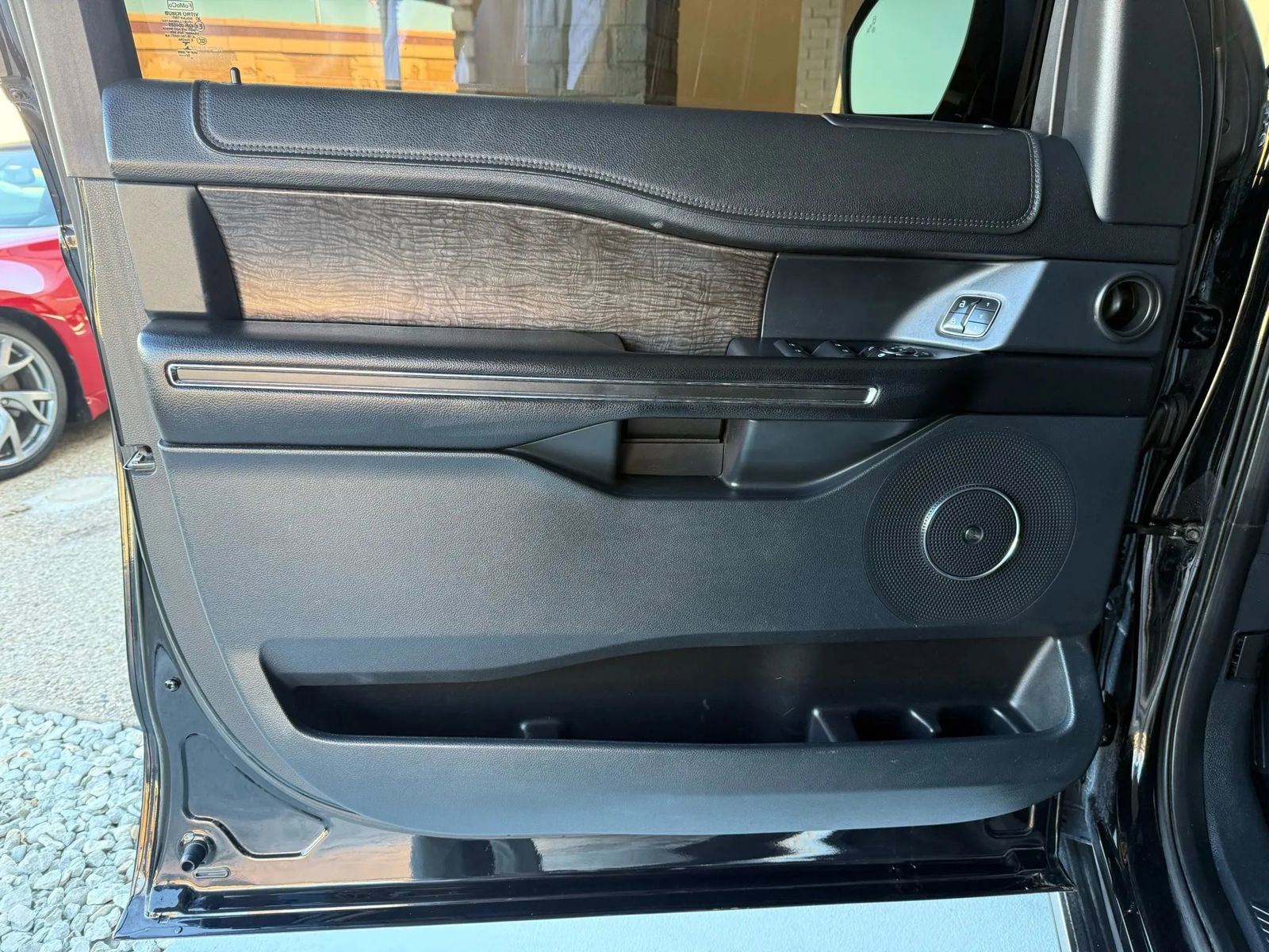 Used 2018 Ford Expedition Max Limited w/ Equipment Group 301A image 18