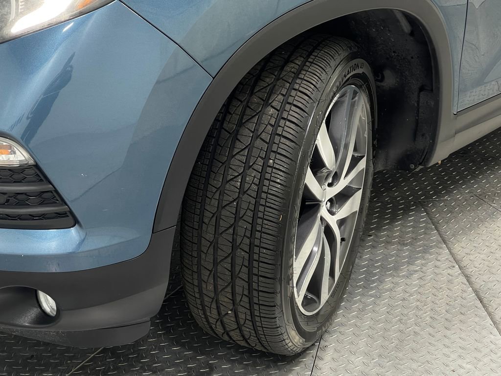 Used 2016 Honda Pilot Elite image 38