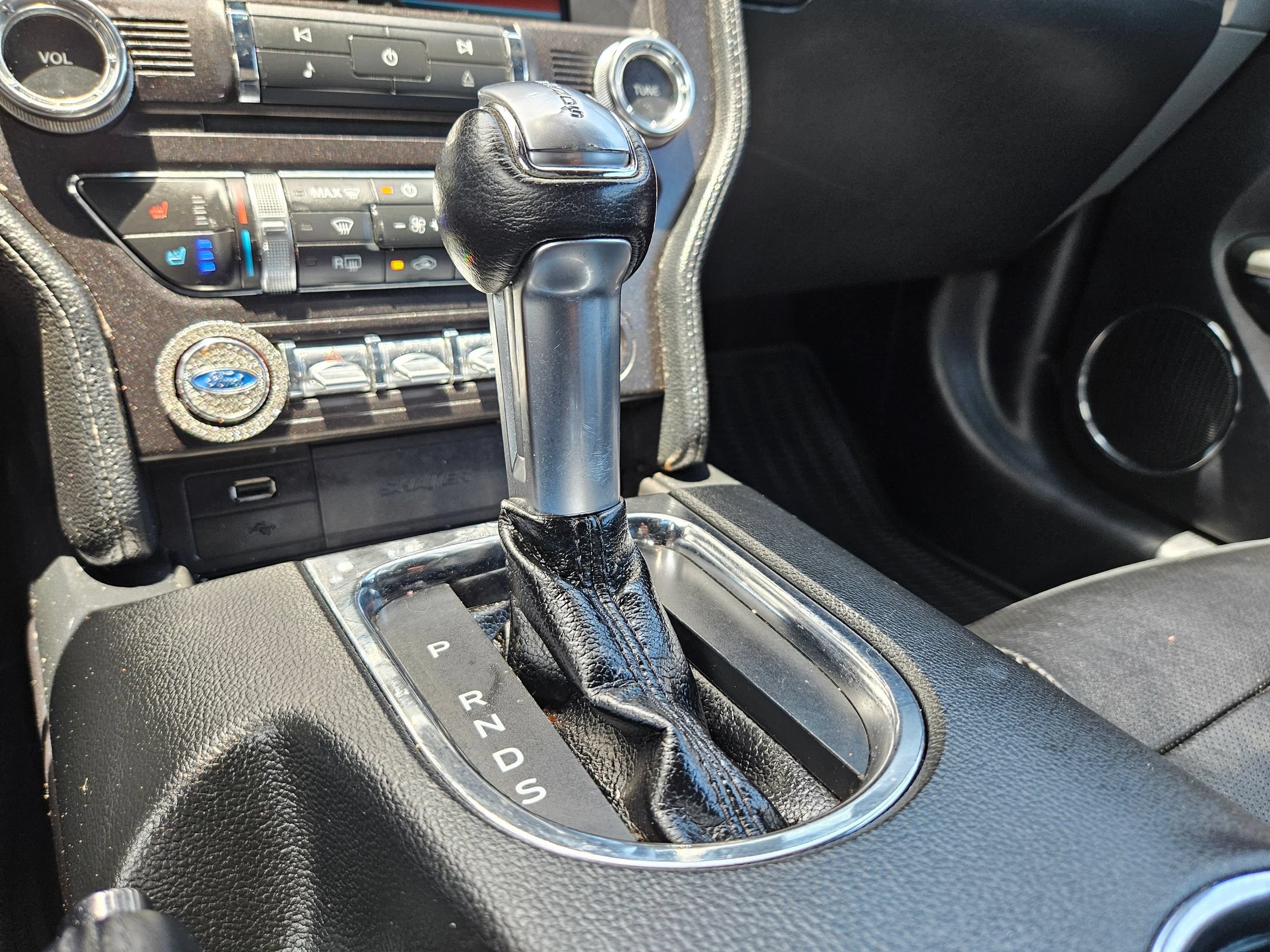 Used 2015 Ford Mustang GT Premium RWD image 23