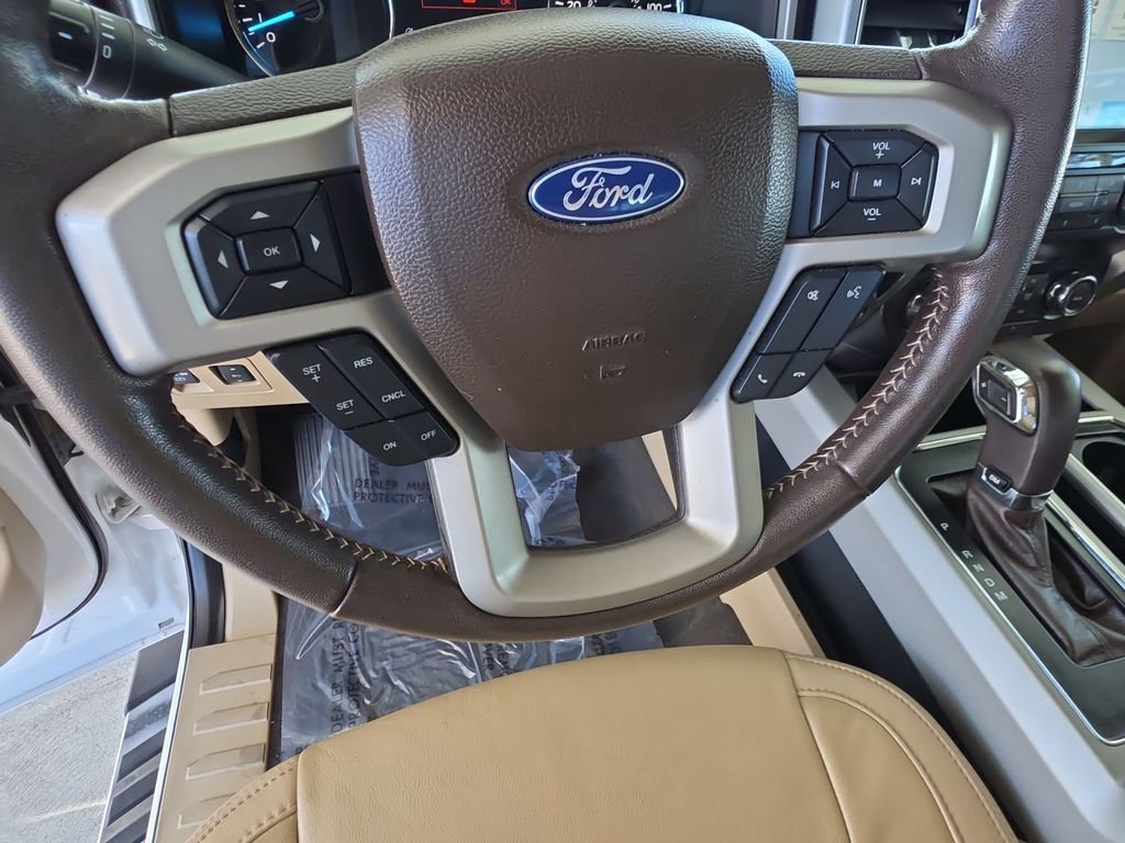 Used 2019 Ford F150 Lariat image 11