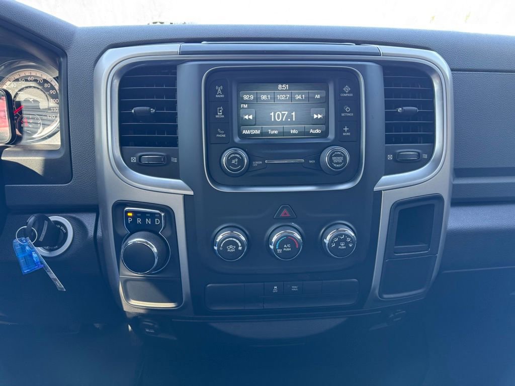 Used 2019 RAM 1500 Classic SLT image 27