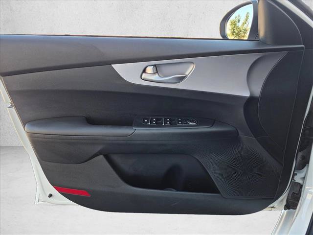 Used 2024 Kia Forte LXS w/ LXS Technology Package FWD image 10