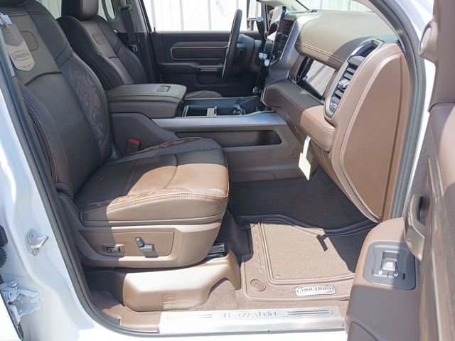 New 2026 RAM 2500 Limited image 33