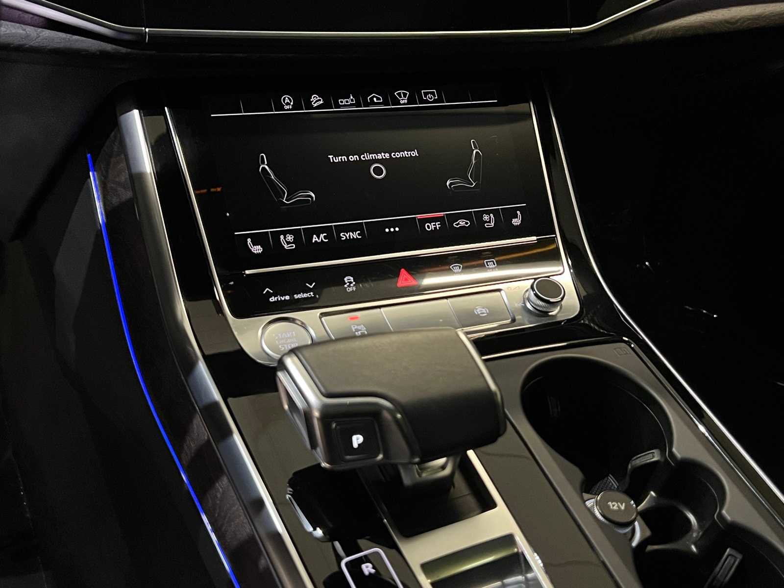 Used 2020 Audi Q8 Prestige image 24