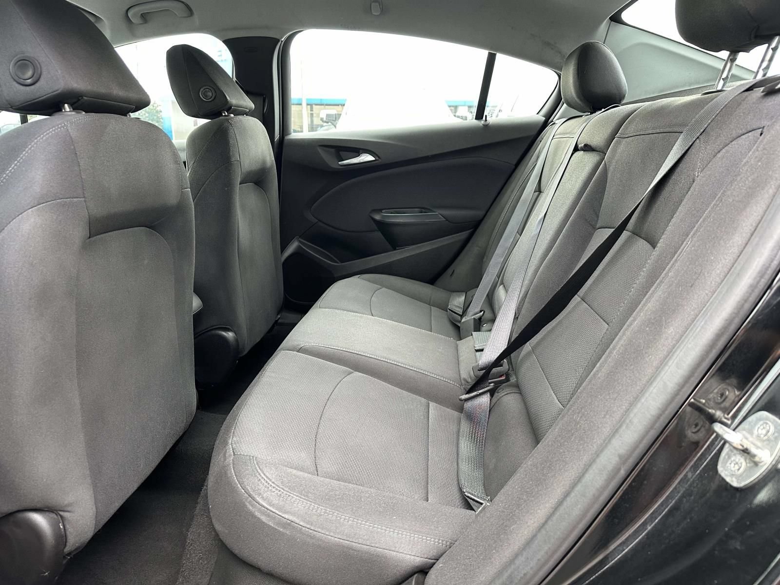 Certified 2019 Chevrolet Cruze LT w/ Convenience Package FWD image 24
