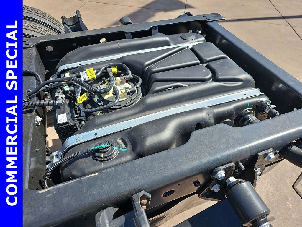 New 2025 Ford F550 4x4 Regular Cab Super Duty image 13