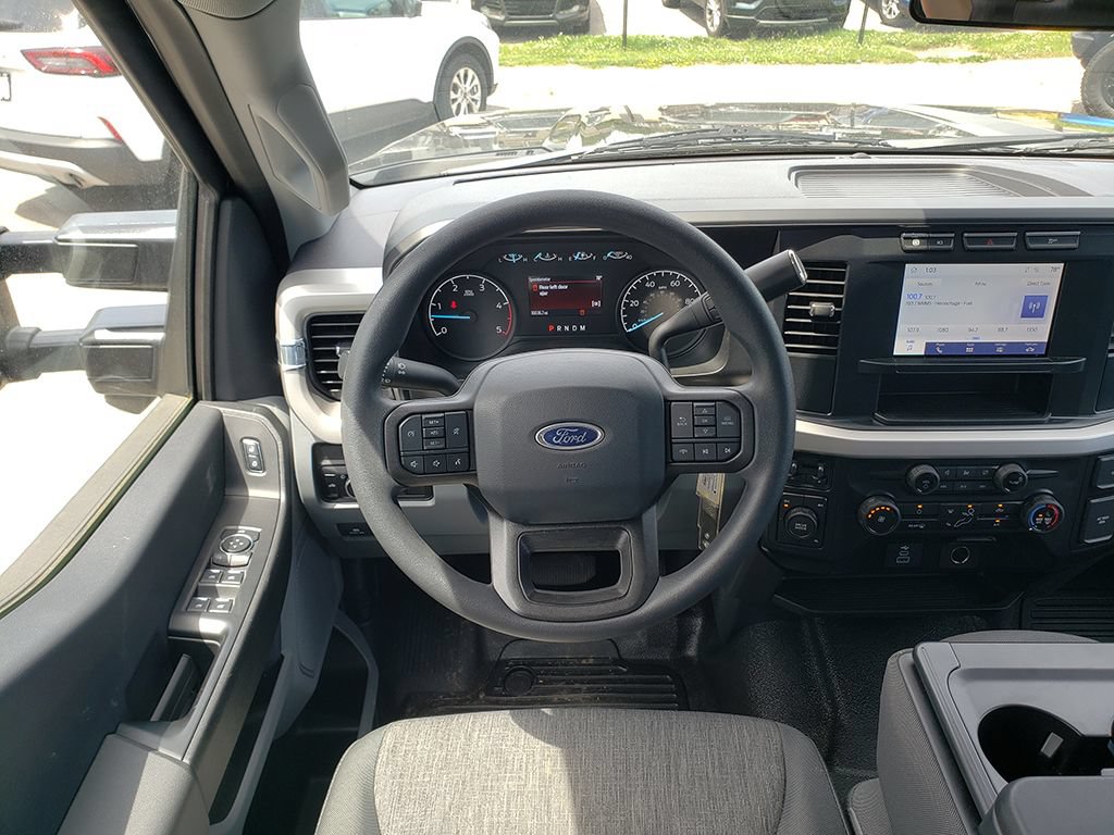 Used 2023 Ford F450 XL w/ 360-Degree Camera Package AWD/4WD image 14