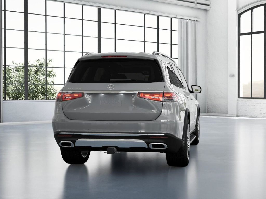 Certified 2026 Mercedes-Benz GLS 450 4MATIC image 24