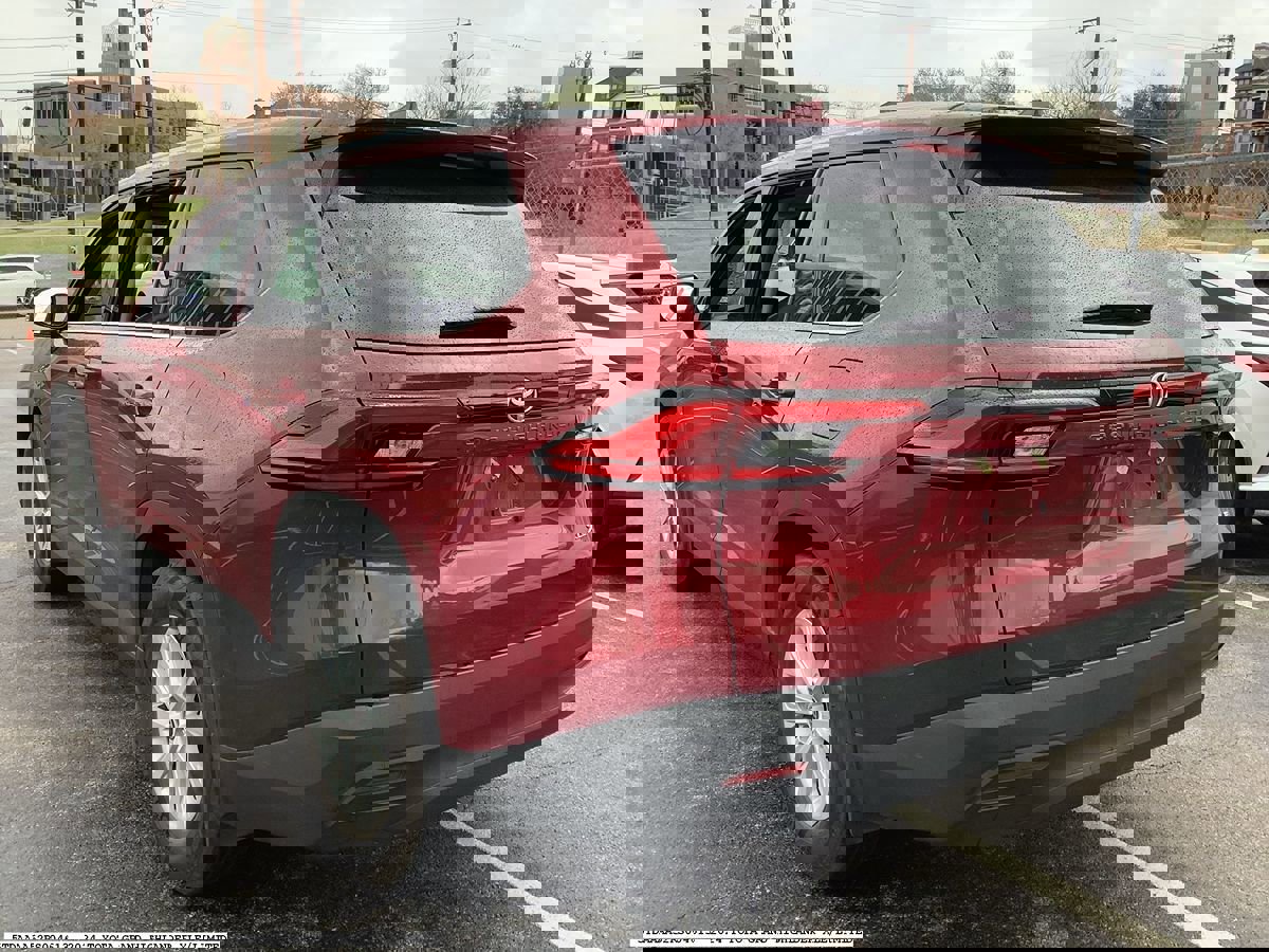 Used 2024 Toyota Grand Highlander XLE image 5