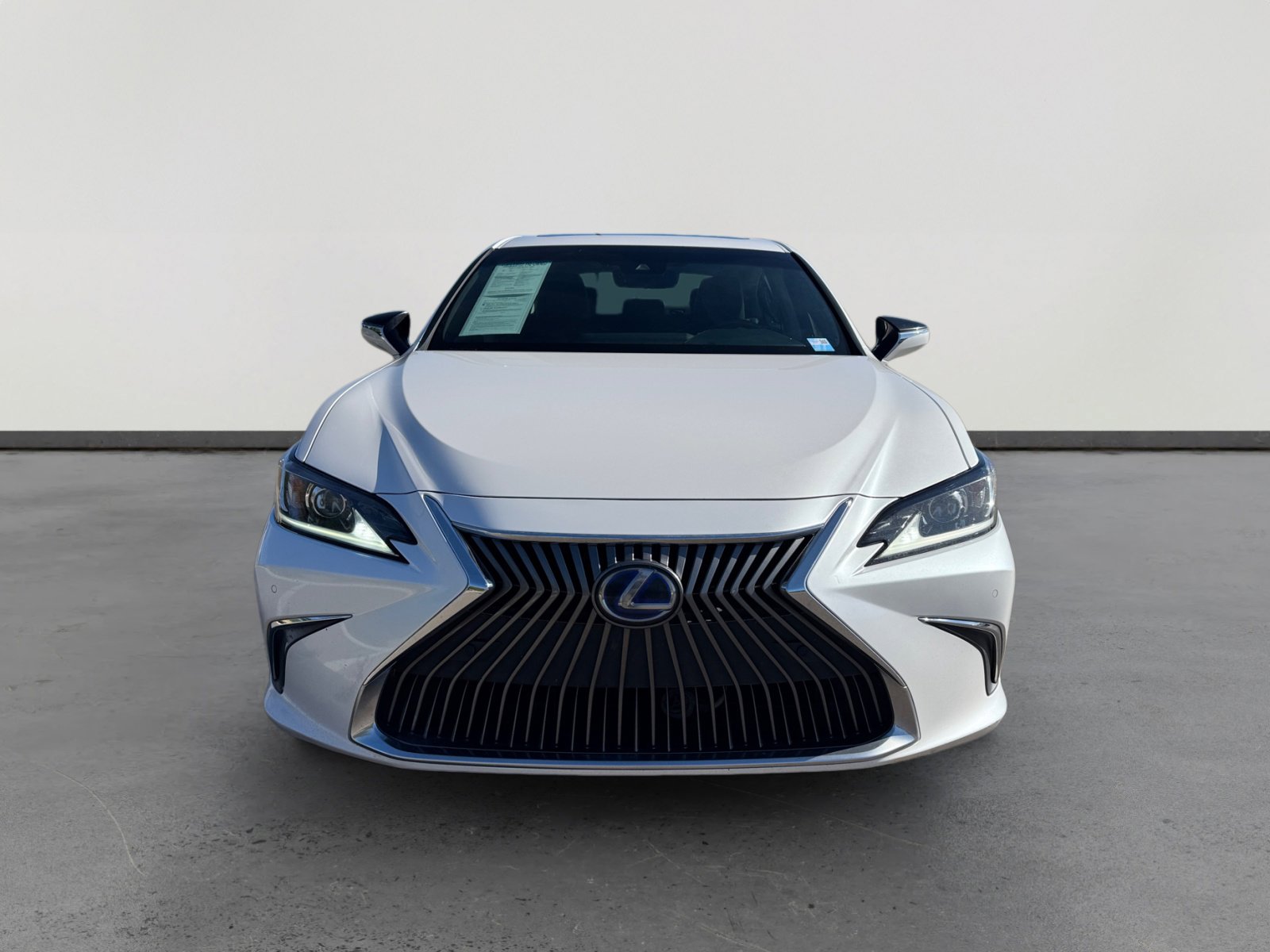 Used 2021 Lexus ES 300h w/ Premium Package image 5