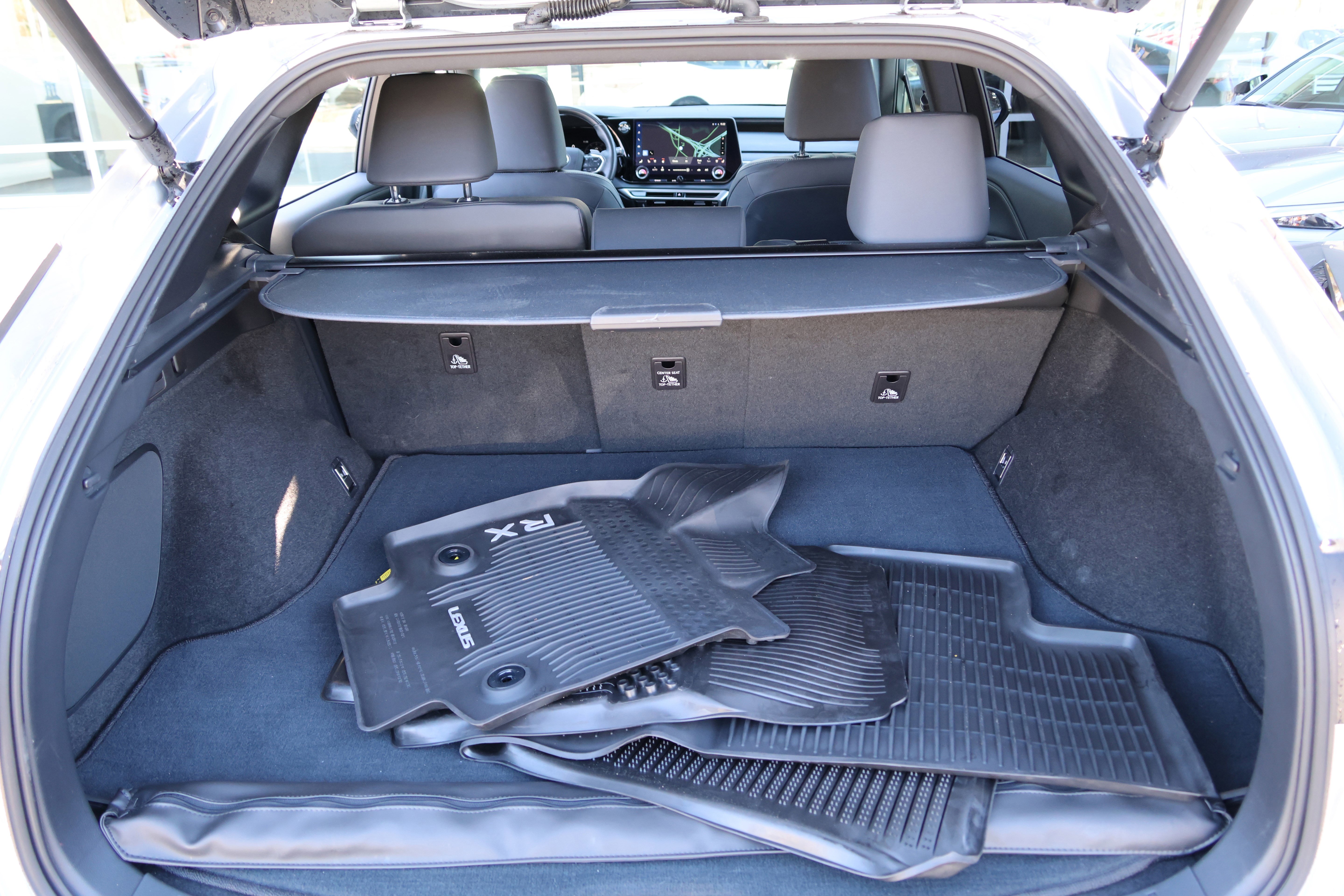 Used 2025 Lexus RX 350 Premium w/ Accessory Package (Z1) image 36