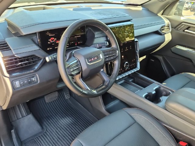 Used 2026 GMC Acadia AT4 w/ Luxury Package AWD/4WD image 12