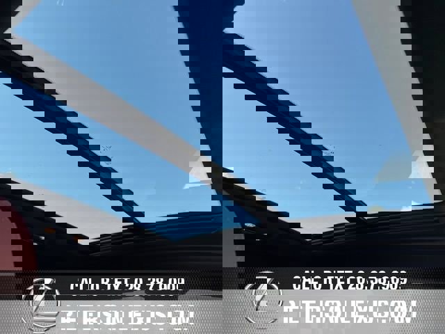 Used 2022 BMW X6 M50i w/ Premium Package image 15