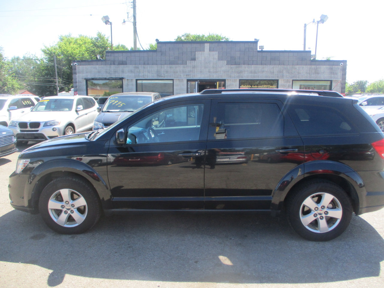 Used 2012 Dodge Journey SXT image 4