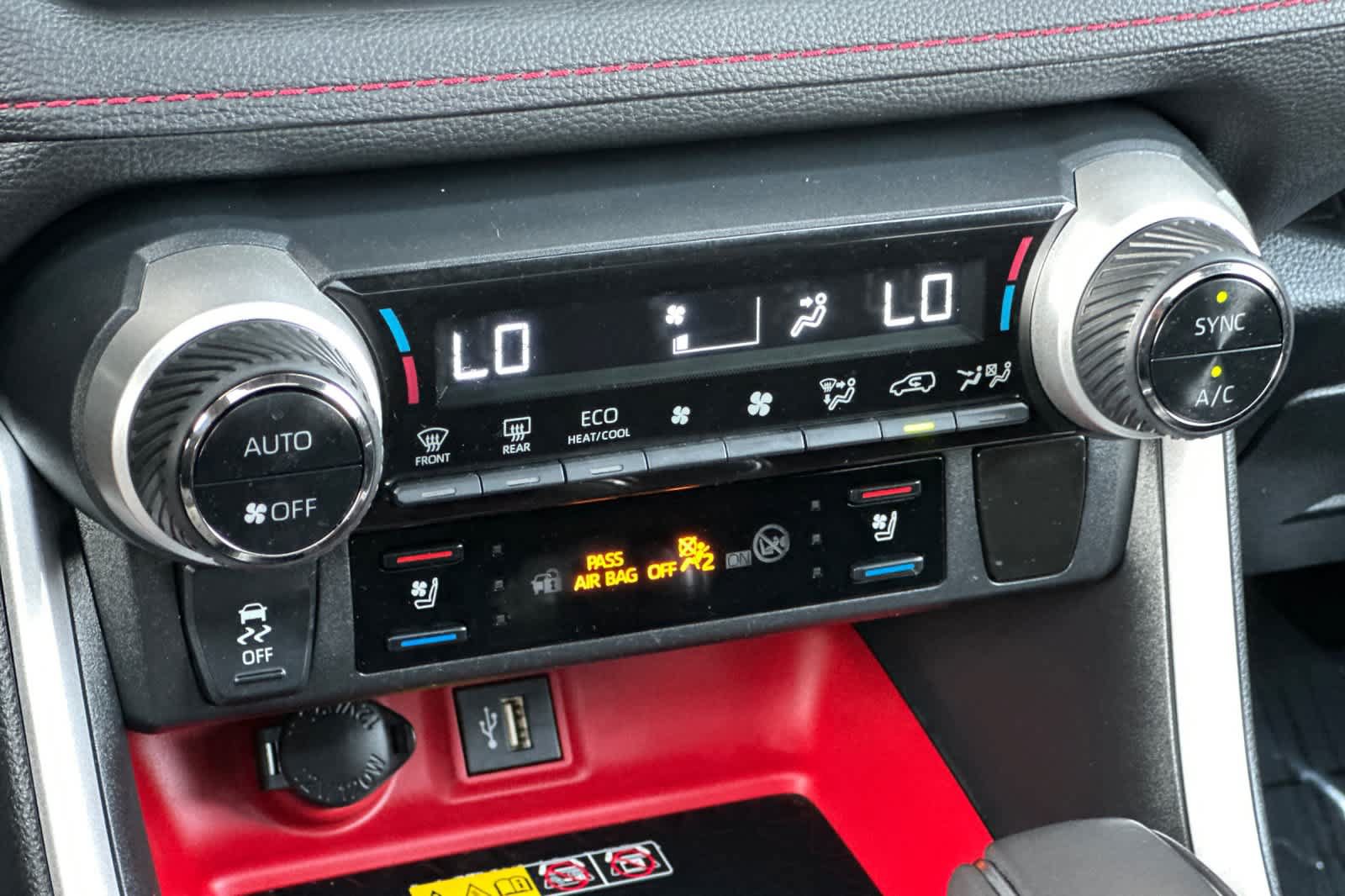 Used 2024 Toyota RAV4 TRD Off-Road w/ Weather Package AWD/4WD image 20