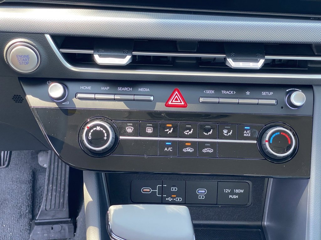 New 2025 Hyundai Sonata SE image 17