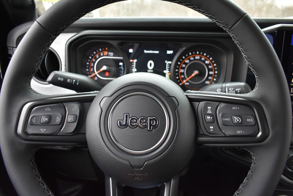 New 2026 Jeep Gladiator Sport AWD/4WD image 14