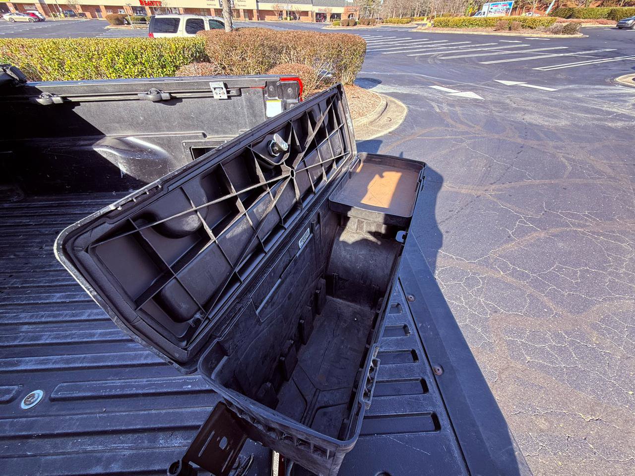 Used 2018 Toyota Tacoma SR5 AWD/4WD image 19